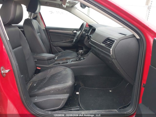 3VWE57BU2KM219085 Volkswagen Jetta 1.4 Tsi Highline