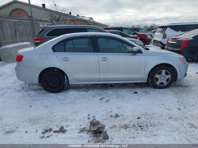 3VW2K7AJ9EM356886 Volkswagen Jetta