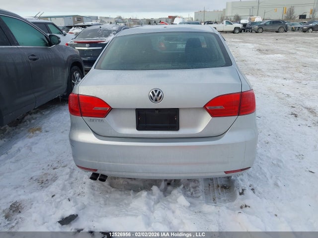 3VW2K7AJ9EM356886 Volkswagen Jetta