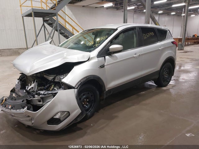 1FMCU9GD6KUC15159 Ford ESCAPE SE