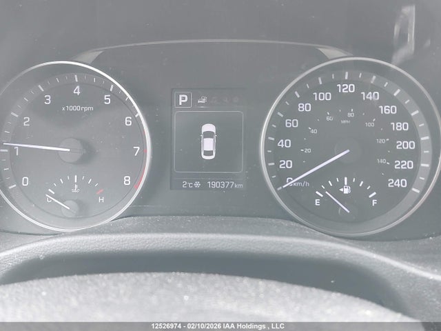 KMHD84LF6HU324815 Hyundai ELANTRA GL