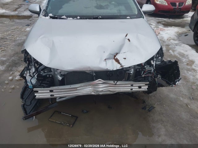 12526979 :رقم المزاد ، JTDBBMBE8N3500996 vin ، 2022 Toyota Corolla Hybrid مزاد بيع