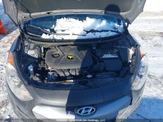 KMHD25LH7FU244543 Hyundai Elantra Gt Gl