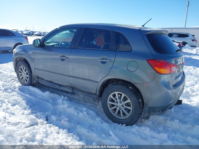 Mitsubishi RVR SE 2014 4A4AJ3AU6EE606703 Image 3