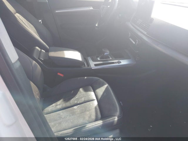 WA1EAAFY6M2140340 Audi Q5 45 Progressiv