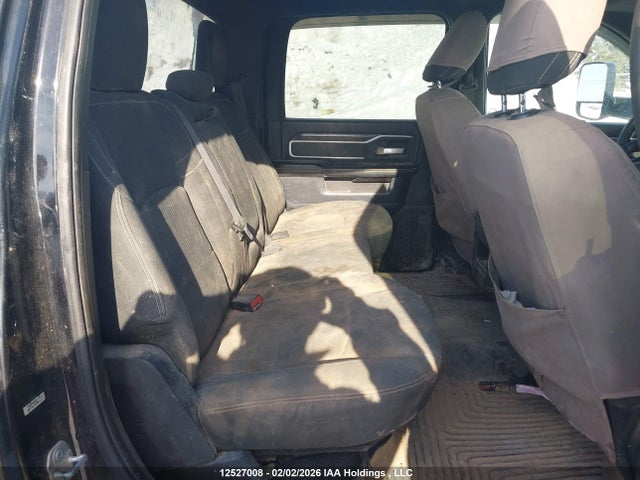 3C6UR5JL3KG518736 RAM 2500 Big Horn