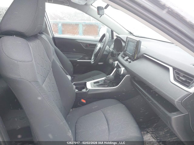2T3B1RFV0LW109135 Toyota RAV4 LE