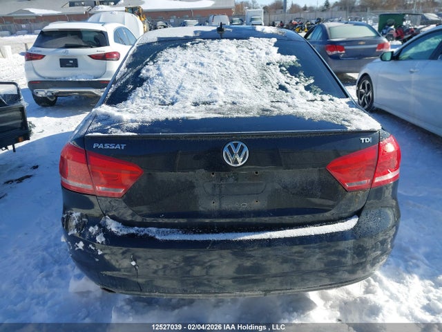 1VWCV7A3XFC045483 Volkswagen PASSAT SEL