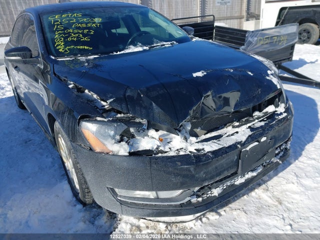 1VWCV7A3XFC045483 Volkswagen PASSAT SEL