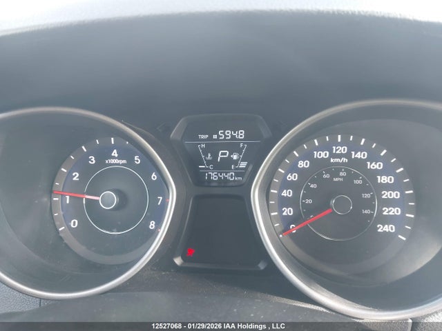 12527068 :رقم المزاد ، 5NPDH4AE2FH601952 vin ، 2015 Hyundai Elantra Gl مزاد بيع