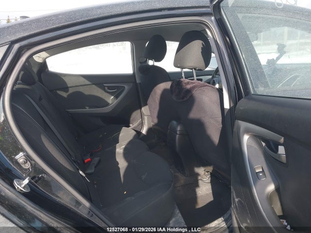 12527068 :رقم المزاد ، 5NPDH4AE2FH601952 vin ، 2015 Hyundai Elantra Gl مزاد بيع