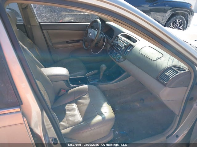 2002 Toyota Camry Le V6/se V6/xle V6 მანქანა იყიდება აუქციონზე, vin: JTDBF32K220040171, აუქციონის ნომერი: 12527070