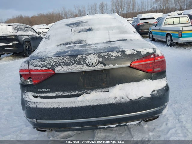 Volkswagen Passat Sel Premium 2017 1VWCM7A33HC006093 Image 16