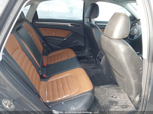 Volkswagen Passat Sel Premium 2017 1VWCM7A33HC006093 Image 8