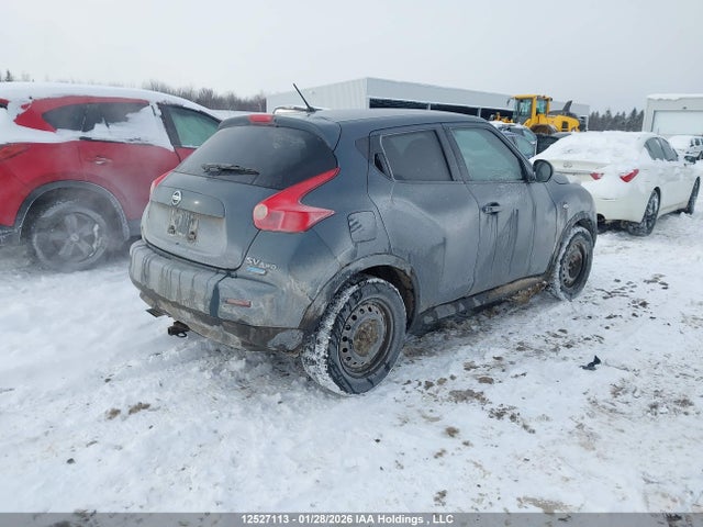 12527113 :رقم المزاد ، JN8AF5MV3DT208064 vin ، 2013 Nissan Juke مزاد بيع
