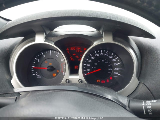 12527113 :رقم المزاد ، JN8AF5MV3DT208064 vin ، 2013 Nissan Juke مزاد بيع