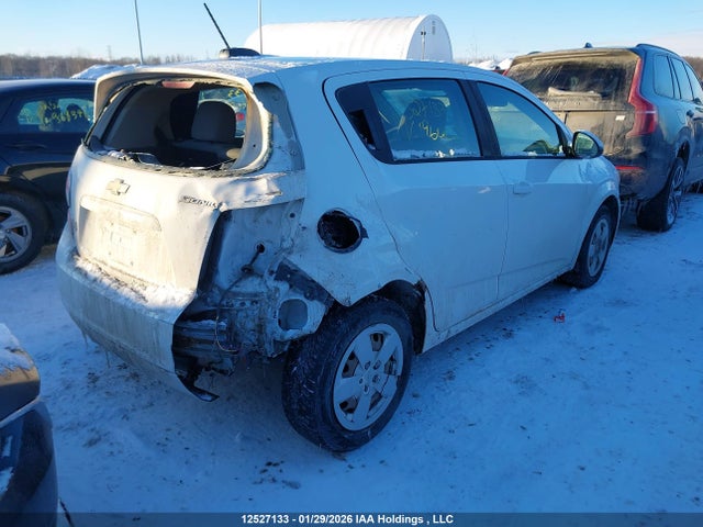 1G1JB6SH3F4196062 Chevrolet Sonic