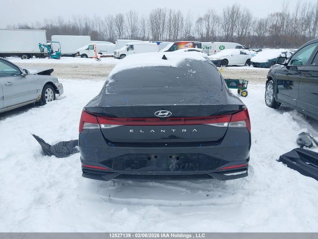 KMHLM4AG1NU277059 Hyundai Elantra Preferred Ivt With Sun And Tech Package
