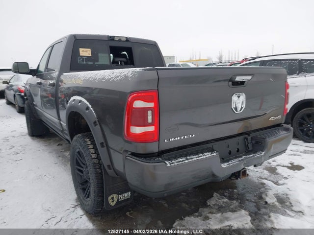 12527145 :رقم المزاد ، 3C63R3SL2NG310866 vin ، 2022 Ram 3500 Limited مزاد بيع