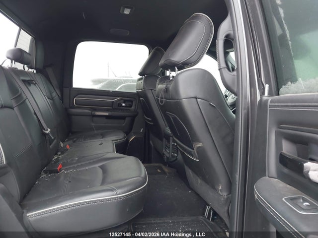 12527145 :رقم المزاد ، 3C63R3SL2NG310866 vin ، 2022 Ram 3500 Limited مزاد بيع