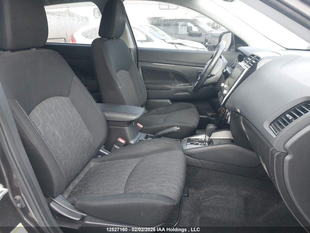 JA4AH3AU8LU605259 Mitsubishi Rvr Es/se