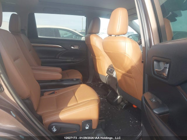 5TDDZRFH1KS980122 Toyota Highlander Limited