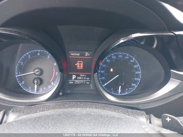 12527179 :رقم المزاد ، 2T1BURHE8FC230434 vin ، 2015 Toyota Corolla L/le/le Pls/prm/s/s Pls مزاد بيع
