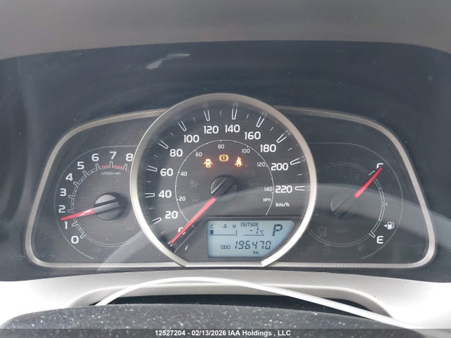2T3BFREV0FW295640 Toyota RAV4 LE
