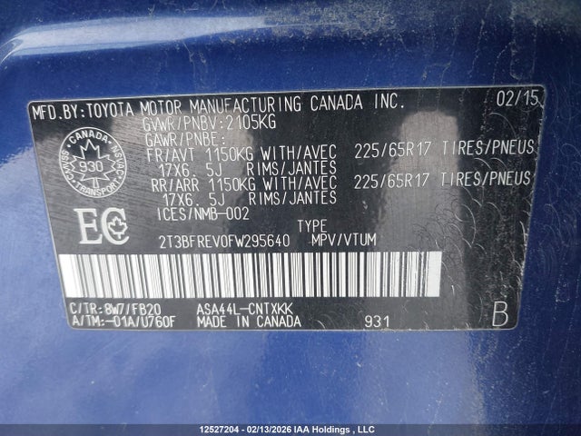 2T3BFREV0FW295640 Toyota RAV4 LE