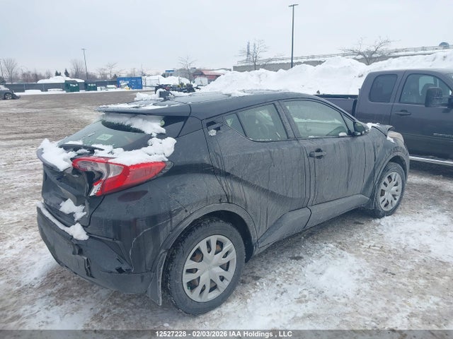 JTNKHMBX0M1121142 Toyota C-HR