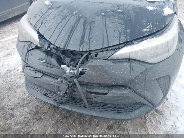 JTNKHMBX0M1121142 Toyota C-HR