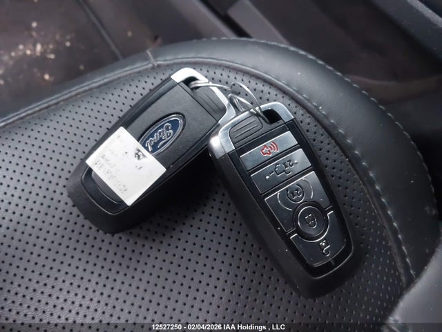 12527250 :رقم المزاد ، 1FT8W3BM6SED91597 vin ، 2025 Ford F-350 Platinum مزاد بيع
