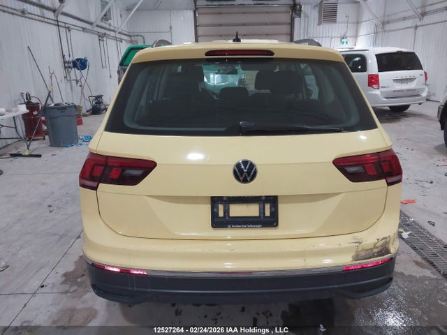 3VV0B7AX8NM056062 Volkswagen TIGUAN S