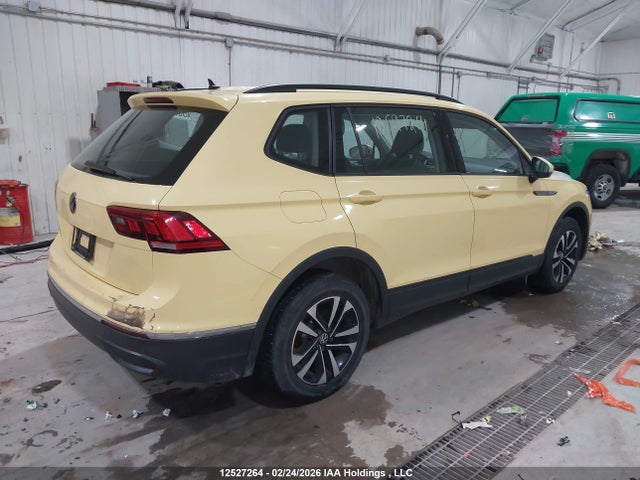 3VV0B7AX8NM056062 Volkswagen TIGUAN S