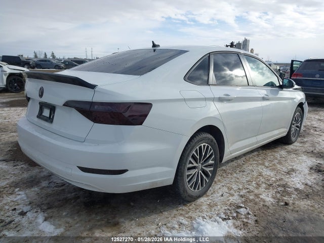12527270 :رقم المزاد ، 3VWE57BU3MM075582 vin ، 2021 Volkswagen Jetta Sel مزاد بيع