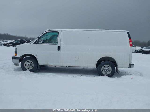 GMC Savana 2500 Work Van 2019 1GTW7AFP1K1279178 Image 15