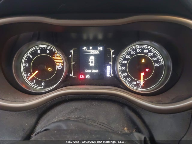 1C4PJMAX3JD591966 Jeep Cherokee Sport