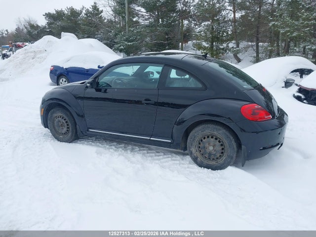 12527313 :رقم المزاد ، 3VWJL7AT4DM623540 vin ، 2013 Volkswagen Beetle مزاد بيع