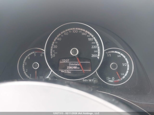 12527313 :رقم المزاد ، 3VWJL7AT4DM623540 vin ، 2013 Volkswagen Beetle مزاد بيع