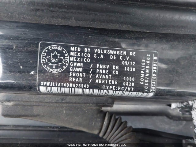 12527313 :رقم المزاد ، 3VWJL7AT4DM623540 vin ، 2013 Volkswagen Beetle مزاد بيع