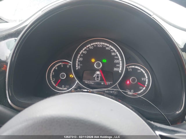 12527313 :رقم المزاد ، 3VWJL7AT4DM623540 vin ، 2013 Volkswagen Beetle مزاد بيع
