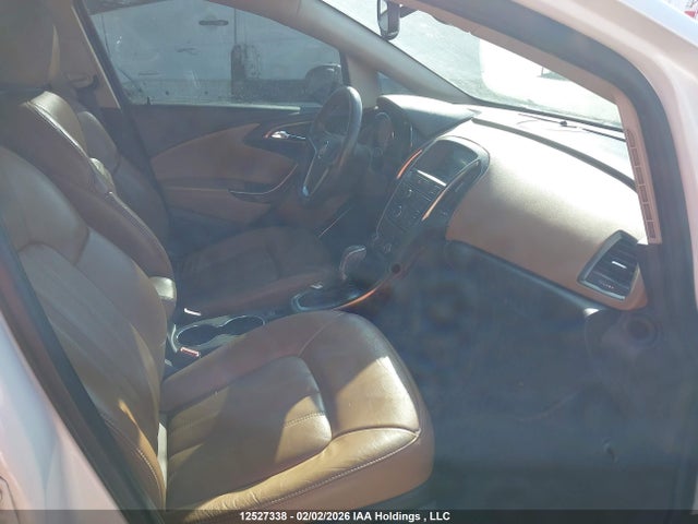 1G4PT5SV8E4234913 Buick Verano Premium