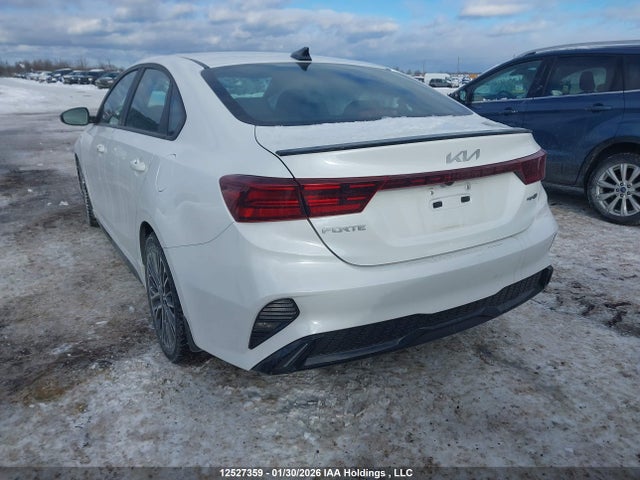 12527359 :رقم المزاد ، 3KPF54AD7NE439683 vin ، 2022 Kia Forte Ex/ex Premium/gt-line مزاد بيع