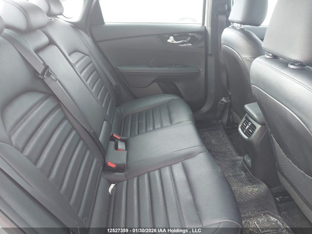 12527359 :رقم المزاد ، 3KPF54AD7NE439683 vin ، 2022 Kia Forte Ex/ex Premium/gt-line مزاد بيع