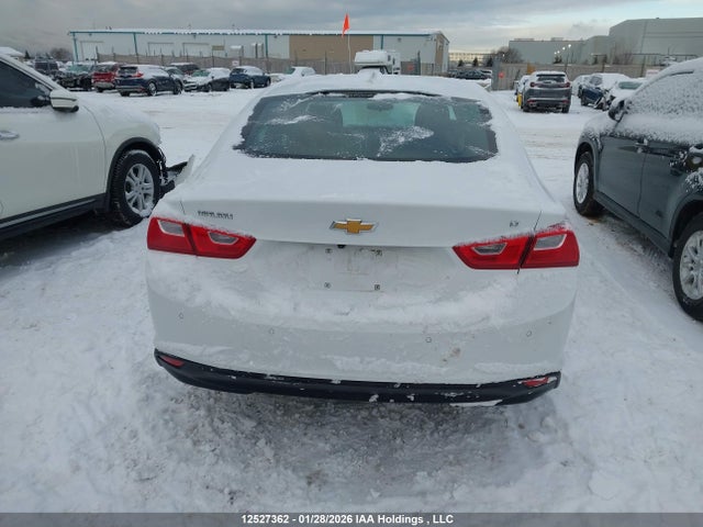 1G1ZD5ST0RF167042 Chevrolet MALIBU LT