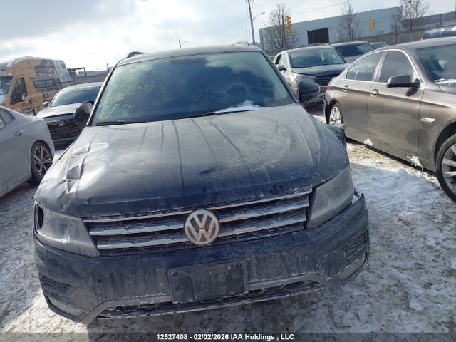 3VV2B7AX0JM127225 Volkswagen Tiguan