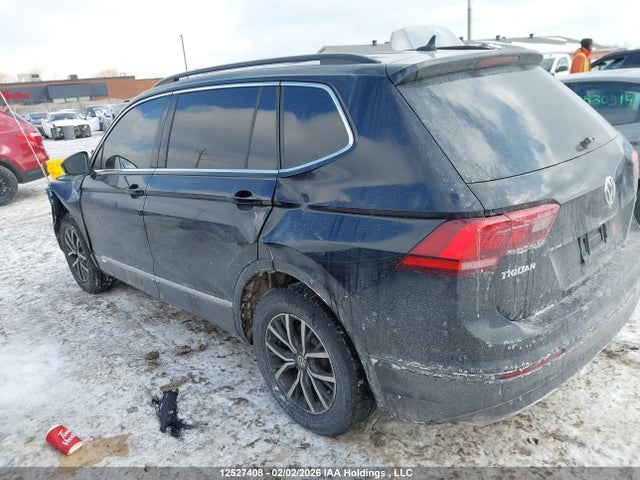 3VV2B7AX0JM127225 Volkswagen Tiguan