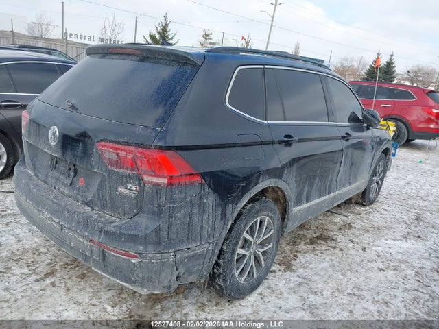 3VV2B7AX0JM127225 Volkswagen Tiguan