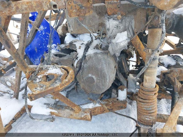 LCELVYZ1XE6000438 Cf Moto Snyper