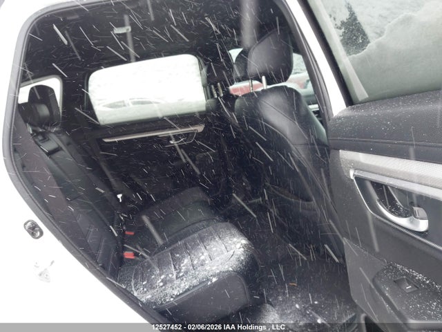2HKRW2H47MH217093 Honda CR-V